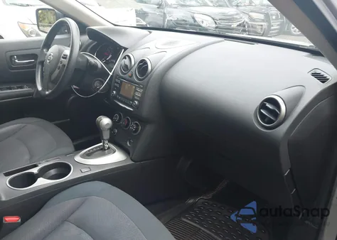 2015 Nissan Rogue Select S z USA, uszkodzony, nr VIN JN8AS5MV1FW760837